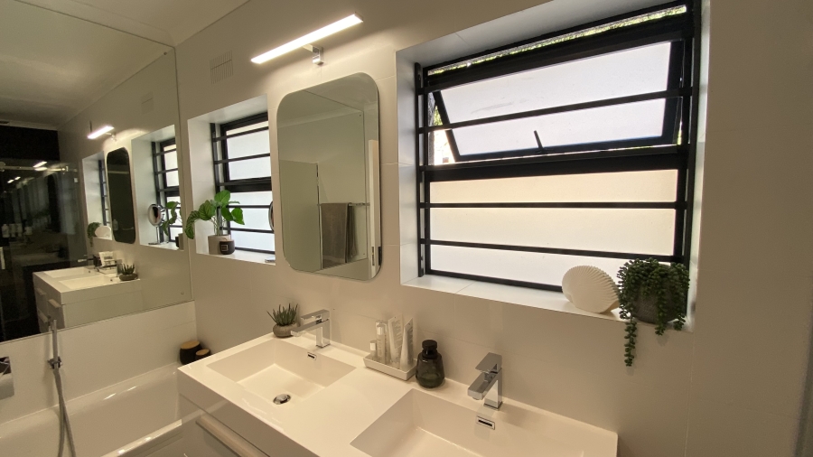 3 Bedroom Property for Sale in Simons Kloof Western Cape